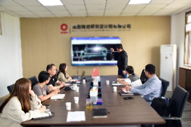 再度合作！江蘇客戶技術(shù)團(tuán)隊(duì)同科源窯爐簽約百萬(wàn)大單！